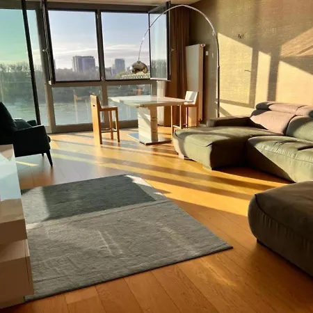 No1 Dream View * ברטיסלאבה